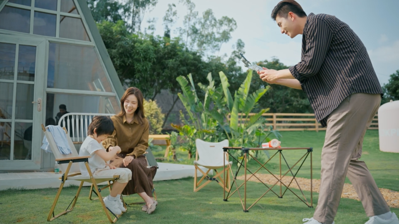 １度のみ使用 ランバン Lanvin42号ブラックフォーマル 喪服 ワンピース