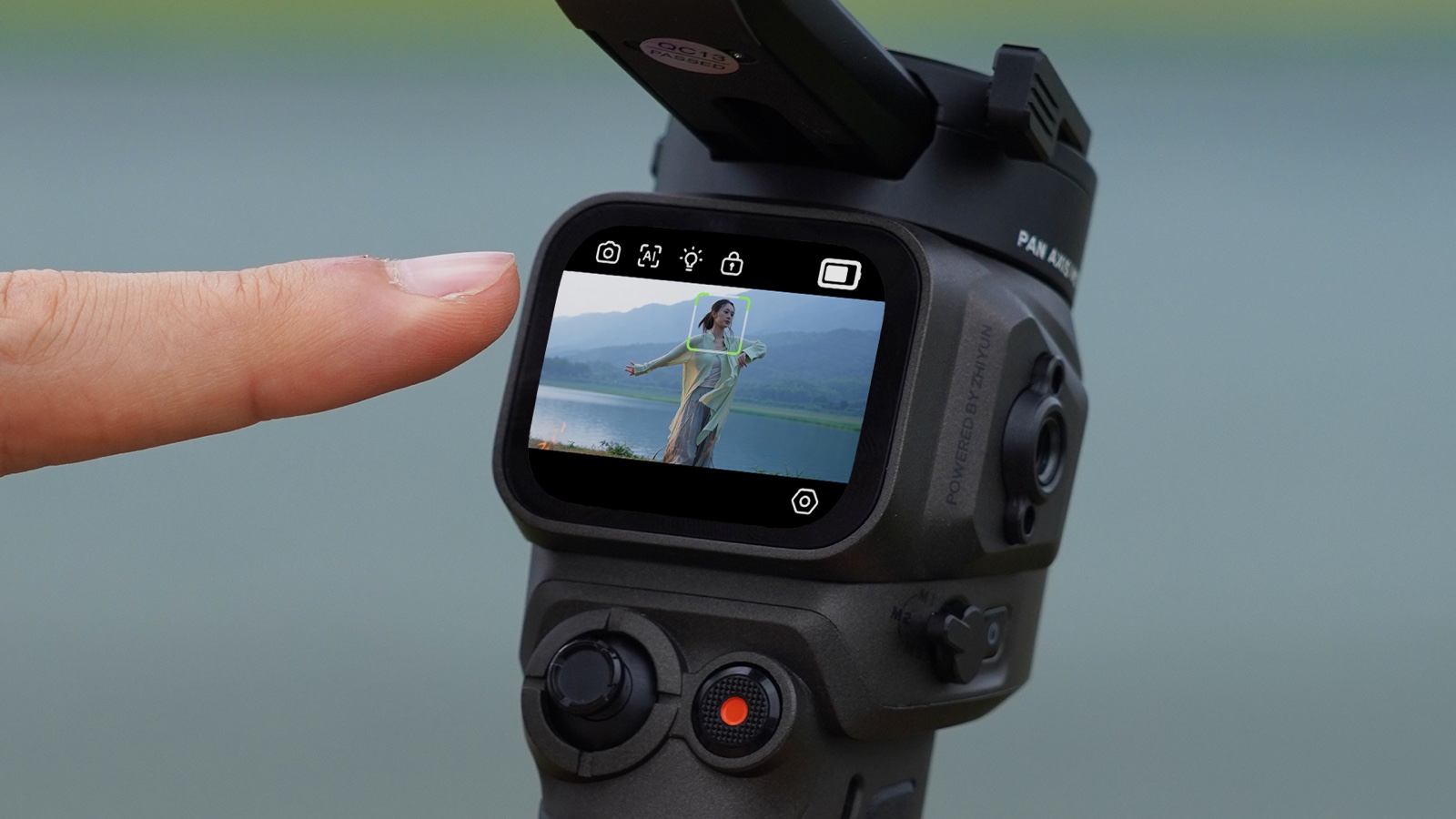 ZHIYUN WEEBILL 5 dokunmatik ekran üzerinden konu seçimi